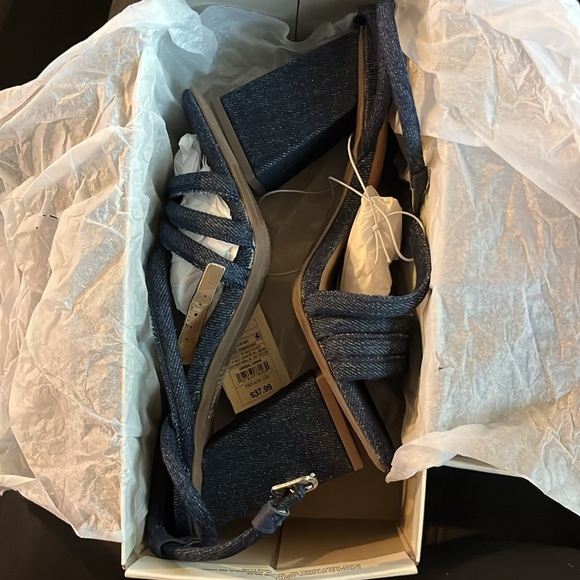 Katana Heels - A New Day Denim NWT - Picture 2 of 3